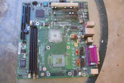 motherboard1.JPG